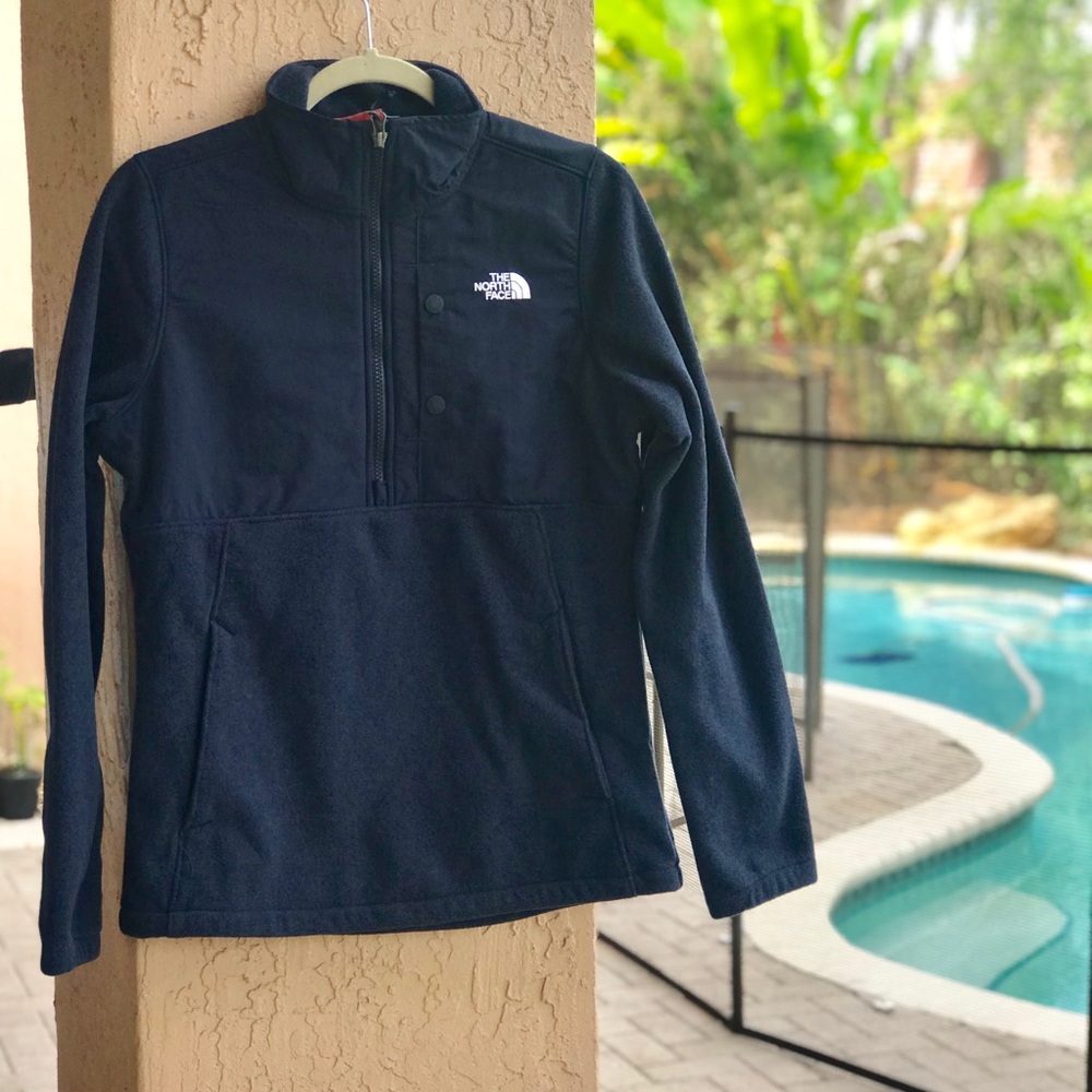 NEW North Face Tundra half zip up fleece (blue)